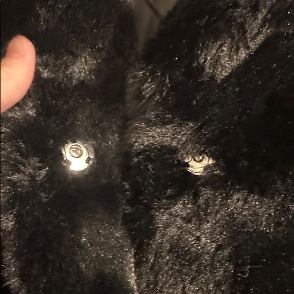 Elegant Black Faux Fur Jacket - Picture 5 of 5